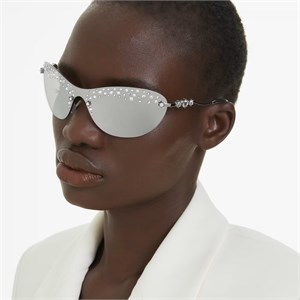 {{photo.Alt || photo.Description || 'Солнцезащитные очки SWAROVSKI'}}