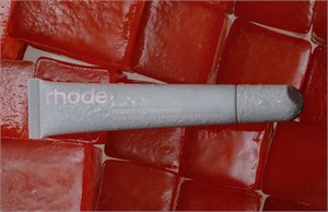 {{photo.Alt || photo.Description || 'RHODE Peptide Lip Treatment - питательное средство для губ, Watermelon'}}